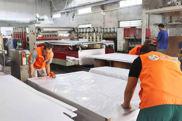 首頁 工廠滾動-1